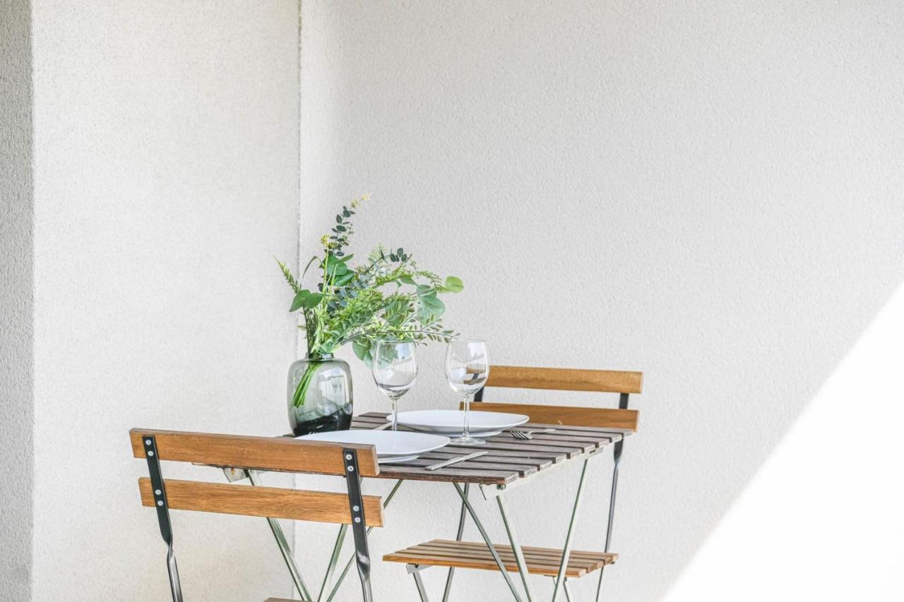 מרסיי Appart Avec Terrasse Et Parking A 2 Min Du Metro מראה חיצוני תמונה
