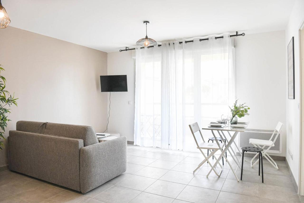מרסיי Appart Avec Terrasse Et Parking A 2 Min Du Metro מראה חיצוני תמונה